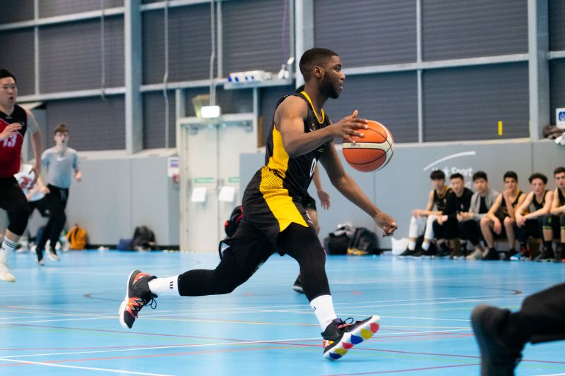 场比赛中 场比赛中