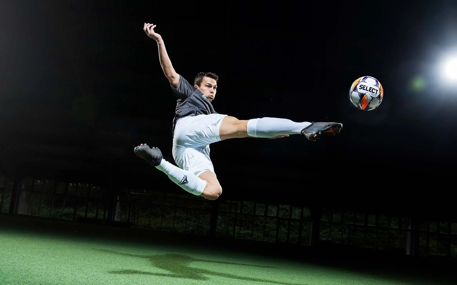 则是以稳定 则是以稳定